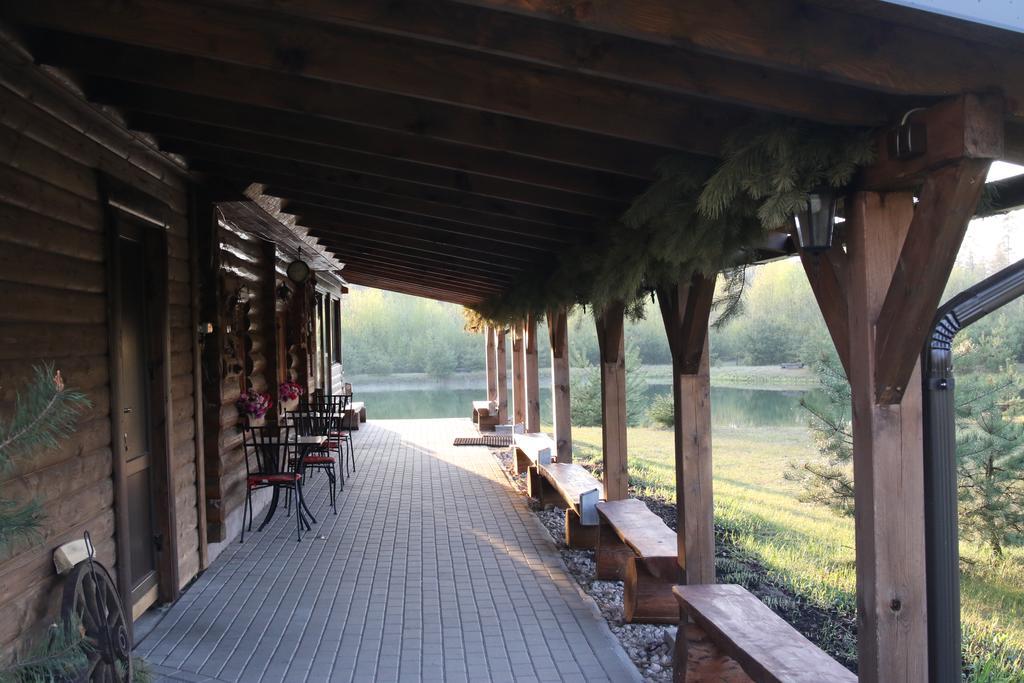 Villa Viesu Maja Forrest Dzimtmisa Exterior foto